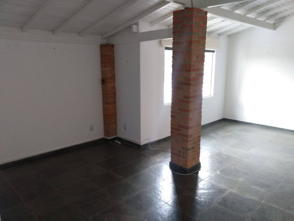 Imagem Chácara com 2 Quartos à Venda, 1.600 m² em Araçoiaba Da Serra