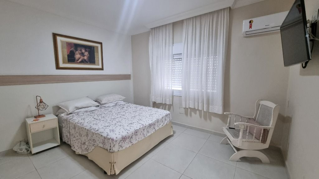 Imagem Apartamento com 3 Quartos à Venda, 150 m² em Pitangueiras - Guarujá Imagem Apartamento com 3 Quartos à Venda, 150 m² em Pitangueiras - Guarujá
