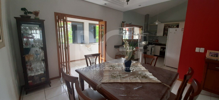 Imagem Casa de Condomínio com 4 Quartos à Venda, 257 m² em Vila Nova - Porto Alegre Imagem Casa de Condomínio com 4 Quartos à Venda, 257 m² em Vila Nova - Porto Alegre