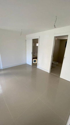 Imagem Apartamento com 4 Quartos à Venda, 254 m² em Meireles - Fortaleza Imagem Apartamento com 4 Quartos à Venda, 254 m² em Meireles - Fortaleza