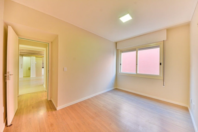 Imagem Imóvel com 2 Quartos à Venda, 72 m² em Bom Fim - Porto Alegre Imagem Imóvel com 2 Quartos à Venda, 72 m² em Bom Fim - Porto Alegre