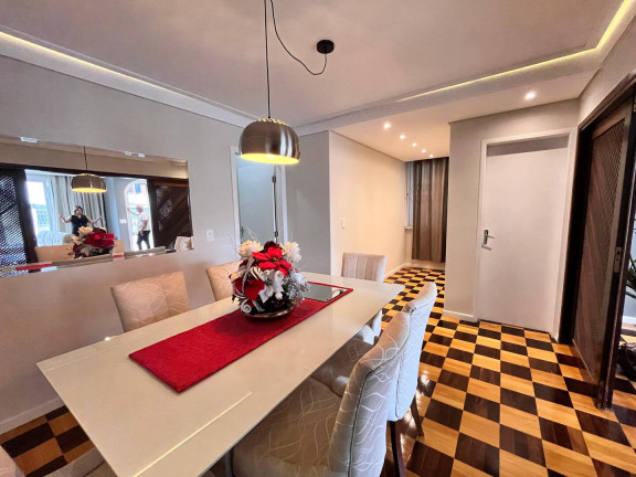 Imagem Casa com 4 Quartos à Venda, em Capoeiras - Florianópolis Imagem Casa com 4 Quartos à Venda, em Capoeiras - Florianópolis