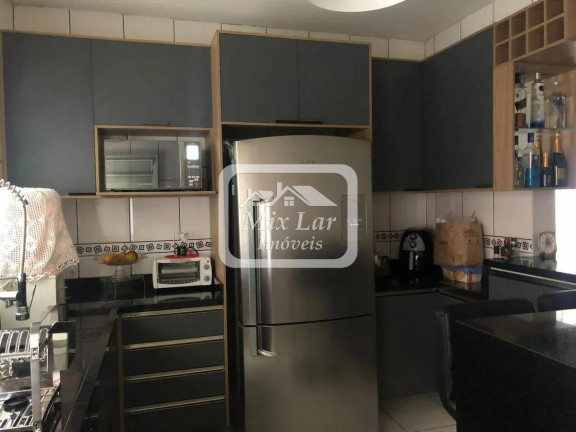 Imagem Sobrado com 3 Quartos à Venda, 241 m² em Bandeiras - Osasco