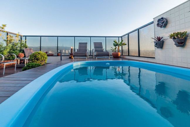 Imagem Cobertura com 3 Quartos à Venda, 278 m² em Jardim Itu - Porto Alegre