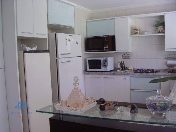Imagem Casa com 4 Quartos à Venda, 306 m² em Córrego Grande - Florianópolis Imagem Casa com 4 Quartos à Venda, 306 m² em Córrego Grande - Florianópolis