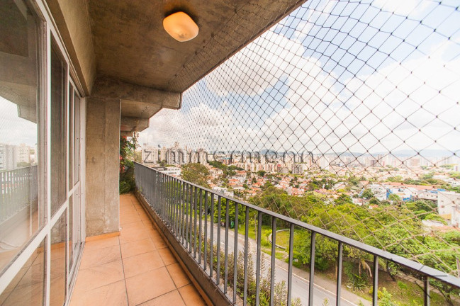 Apartamento com 2 Quartos à Venda, 186 m² em Alto De Pinheiros - Sao Paulo