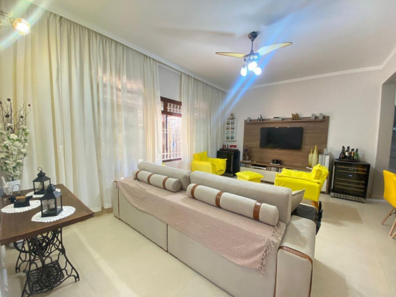 Imagem Casa com 3 Quartos à Venda, 134 m² em Caiçara - Praia Grande