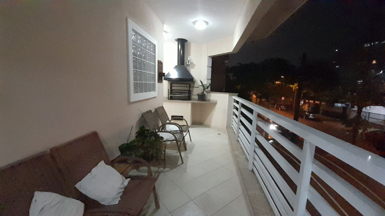 Imagem Casa com 3 Quartos à Venda, 164 m² em Marapé - Santos