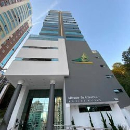 Imagem Apartamento com 3 Quartos à Venda, 119 m² em Pioneiros - Balneário Camboriú