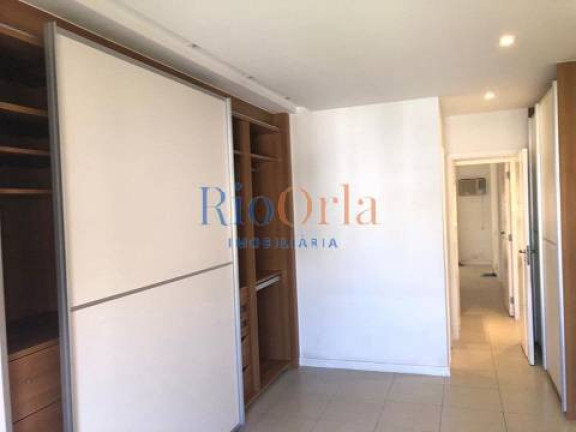 Imagem Apartamento com 3 Quartos à Venda, 150 m² em Barra Da Tijuca - Rio De Janeiro