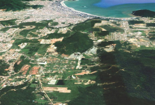 Imagem Terreno à Venda, 1.442 m² em Rio Pequeno - Camboriú Imagem Terreno à Venda, 1.442 m² em Rio Pequeno - Camboriú