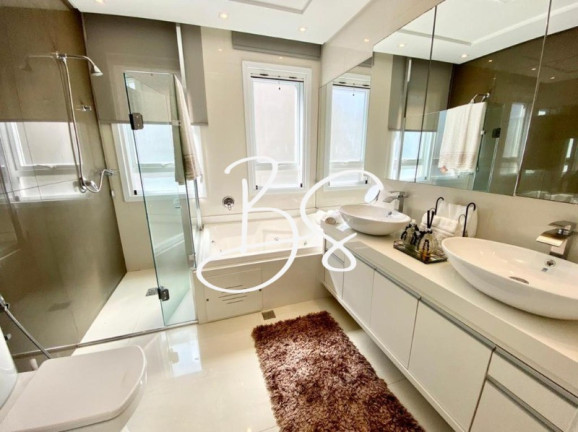 Imagem Casa com 5 Quartos à Venda, 450 m² em Avenida Central - Capão Da Canoa Imagem Casa com 5 Quartos à Venda, 450 m² em Avenida Central - Capão Da Canoa