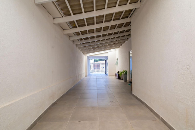 Imagem Casa com 3 Quartos à Venda, 190 m² em Santo Inácio - Curitiba Imagem Casa com 3 Quartos à Venda, 190 m² em Santo Inácio - Curitiba