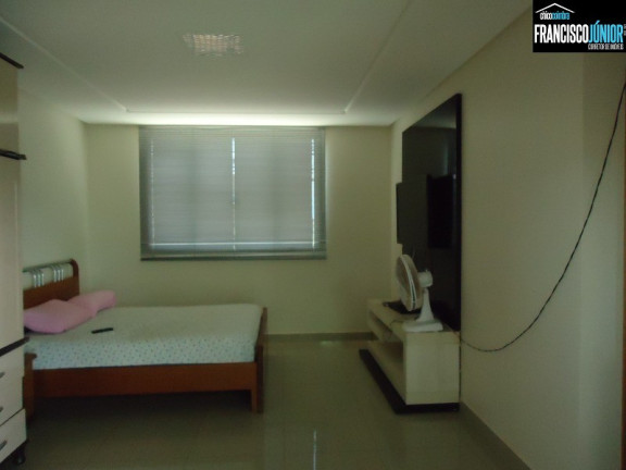 Imagem Imóvel com 5 Quartos à Venda, 4.000 m² em Hidrolândia - Hidrolândia Imagem Imóvel com 5 Quartos à Venda, 4.000 m² em Hidrolândia - Hidrolândia