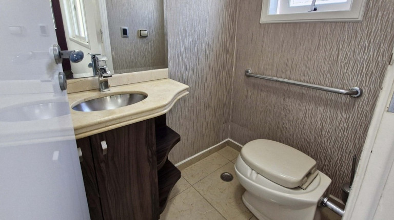 Imagem Casa com 3 Quartos à Venda, em Parque Monte Alegre - Taboão Da Serra Imagem Casa com 3 Quartos à Venda, em Parque Monte Alegre - Taboão Da Serra