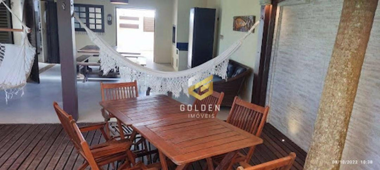 Imagem Casa com 6 Quartos à Venda, 2.000 m² em Canto Grande - Bombinhas Imagem Casa com 6 Quartos à Venda, 2.000 m² em Canto Grande - Bombinhas