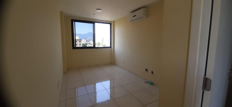Imagem Imóvel Comercial para Alugar, 25 m² em Taquara - Rio De Janeiro