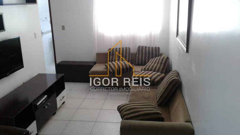 Apartamento à Venda,  em Campos Dos Goytacazes