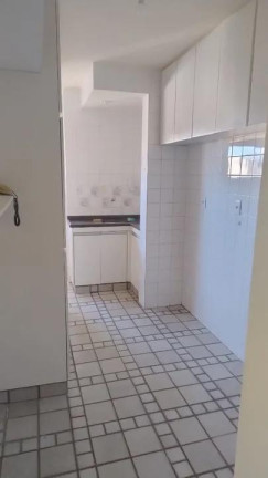 Imagem Apartamento com 2 Quartos à Venda, 70 m² em Costa Azul - Salvador
