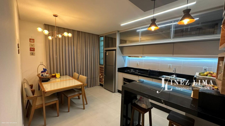 Imagem Casa com 2 Quartos à Venda, 95 m² em Morretes - Itapema