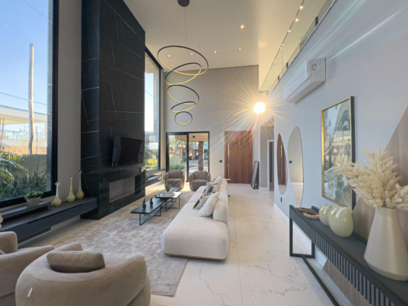 Imagem Casa com 5 Quartos à Venda, 284 m² em Novo Louro - Capao Da Canoa Imagem Casa com 5 Quartos à Venda, 284 m² em Novo Louro - Capao Da Canoa
