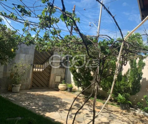 Imagem Casa com 3 Quartos à Venda, 348 m² em Aeroporto - Aracaju
