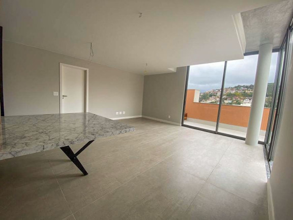 Imagem Imóvel com 3 Quartos à Venda, 289 m² em Agriões - Teresópolis Imagem Imóvel com 3 Quartos à Venda, 289 m² em Agriões - Teresópolis