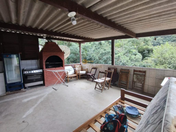 Imagem Casa com 3 Quartos à Venda, 128 m² em Pessegueiros - Teresópolis Imagem Casa com 3 Quartos à Venda, 128 m² em Pessegueiros - Teresópolis