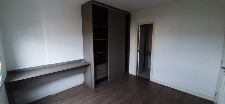 Imagem Apartamento com 2 Quartos à Venda, 68 m² em Santana - Porto Alegre
