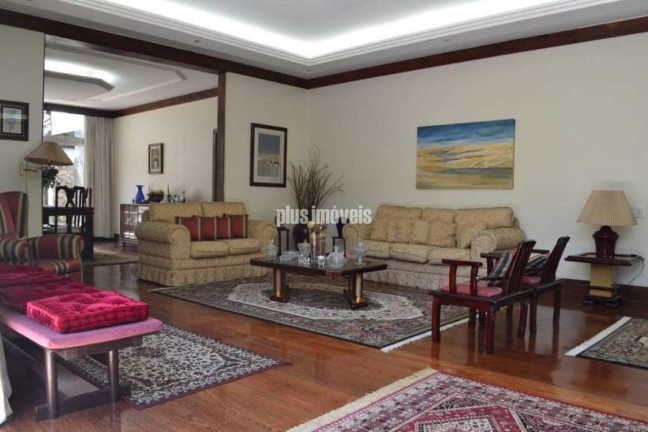 Imagem Casa com 4 Quartos à Venda, 650 m² em Jardim Paulista - São Paulo Imagem Casa com 4 Quartos à Venda, 650 m² em Jardim Paulista - São Paulo