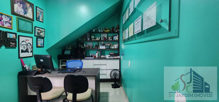 Imagem Casa com 3 Quartos à Venda, 205 m² em Colônia Santo Antônio - Manaus