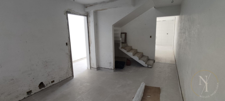 Imagem Casa com 3 Quartos à Venda, 194 m² em Jardim Dourado - Guarulhos Imagem Casa com 3 Quartos à Venda, 194 m² em Jardim Dourado - Guarulhos