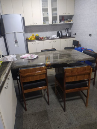 Imagem Sobrado com 4 Quartos à Venda, 222 m² em Colônia - Ribeirão Pires Imagem Sobrado com 4 Quartos à Venda, 222 m² em Colônia - Ribeirão Pires