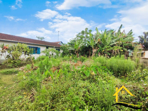 Imagem Casa com 3 Quartos à Venda, 600 m² em Costeira - Balneário Barra Do Sul Imagem Casa com 3 Quartos à Venda, 600 m² em Costeira - Balneário Barra Do Sul
