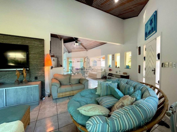 Imagem Casa de Condomínio com 3 Quartos à Venda, 150 m² Imagem Casa de Condomínio com 3 Quartos à Venda, 150 m²