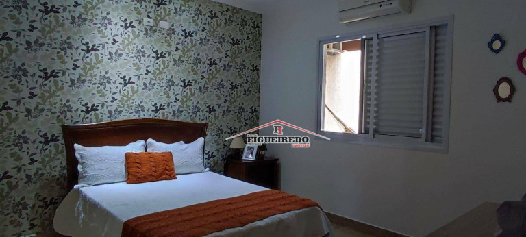Imagem Casa com 3 Quartos à Venda, 300 m² em Canto Do Forte - Praia Grande