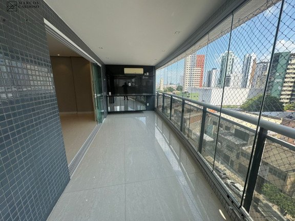 Imagem Imóvel com 4 Quartos à Venda, 185 m² em Umarizal - Belém