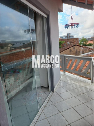 Imagem Casa com 5 Quartos à Venda, 450 m² em Centro - Balneário Barra Do Sul Imagem Casa com 5 Quartos à Venda, 450 m² em Centro - Balneário Barra Do Sul