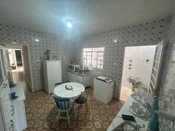 Imagem Casa com 6 Quartos à Venda, 216 m² em Centro - Santa Branca Imagem Casa com 6 Quartos à Venda, 216 m² em Centro - Santa Branca