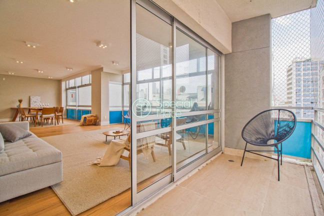Apartamento com 2 Quartos à Venda, 300 m² em Higienópolis - São Paulo