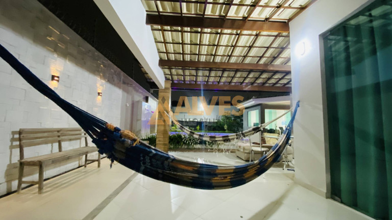 Imagem Casa com 3 Quartos à Venda, 300 m² em Cidade Nova - Feira De Santana