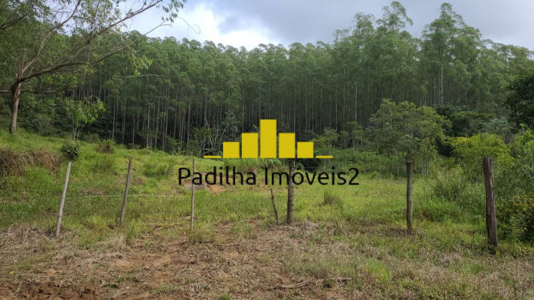 Imagem Fazenda à Venda, 241 m² em Guaratinguetá Imagem Fazenda à Venda, 241 m² em Guaratinguetá