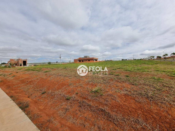 Terreno à Venda, 339 m² em Parque Dos Pinheiros - Nova Odessa