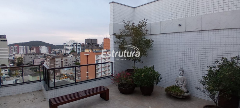 Apartamento com 2 Quartos à Venda, 103 m² em Centro - Santa Maria