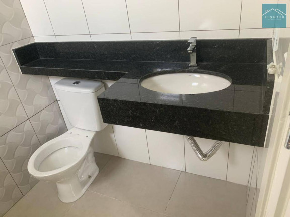 Imagem Casa com 2 Quartos à Venda, 71 m²