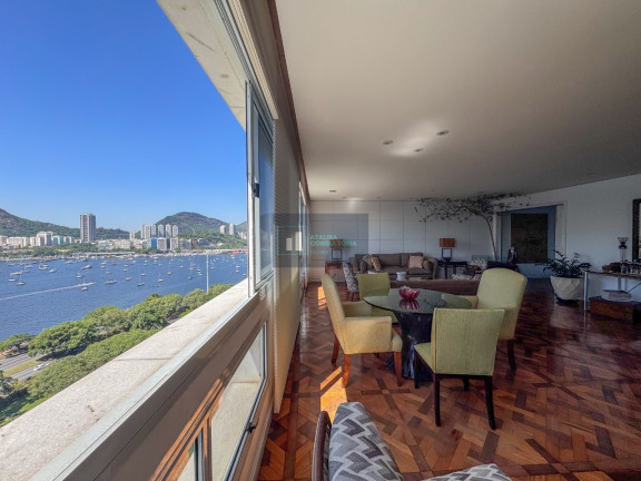 Imagem Imóvel com 3 Quartos à Venda, 280 m² em Flamengo - Rio De Janeiro Imagem Imóvel com 3 Quartos à Venda, 280 m² em Flamengo - Rio De Janeiro