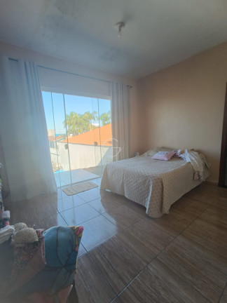 Imagem Sobrado com 4 Quartos à Venda, 432 m² em Marissol - Pontal Do Paraná Imagem Sobrado com 4 Quartos à Venda, 432 m² em Marissol - Pontal Do Paraná