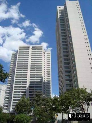 Apartamento com 4 Quartos para Alugar, 335 m² em Vila Nova Conceição - São Paulo