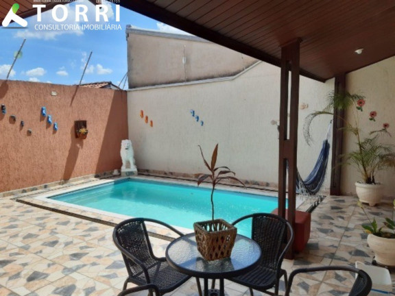 Sobrado com 2 Quartos à Venda, 250 m² em Wanel Ville - Sorocaba