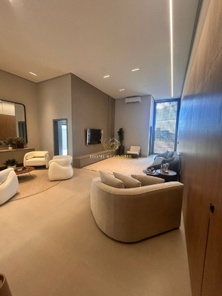 Imagem Casa com 4 Quartos à Venda, 300 m² em Jardins Itália - Goiânia Imagem Casa com 4 Quartos à Venda, 300 m² em Jardins Itália - Goiânia